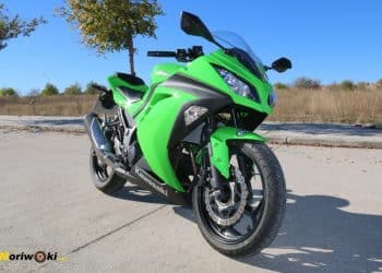 kawasaki ninja 300 portada