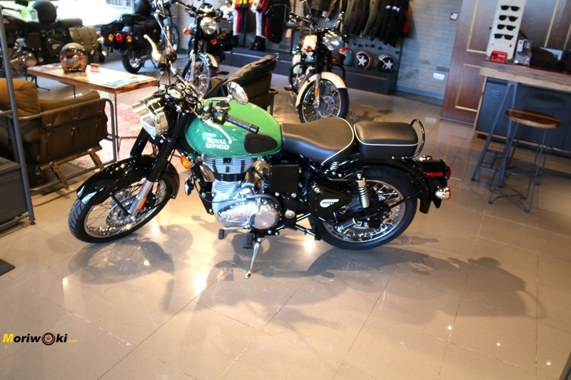 Royal Enfield Madrid verde