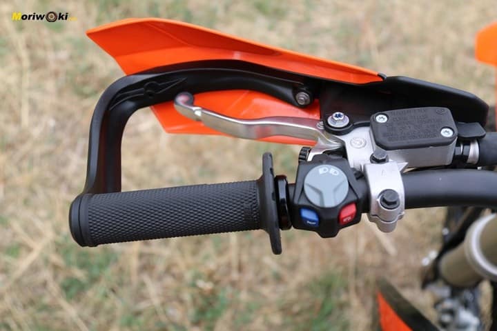 Objetivo Enduro +100, protector manos de la KTM