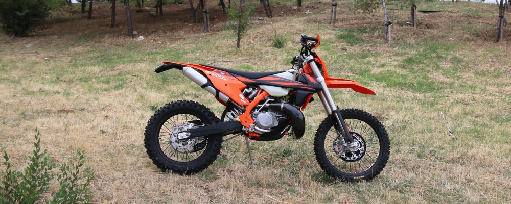 Objetivo Enduro +100 La Moto KTM 300 TPI