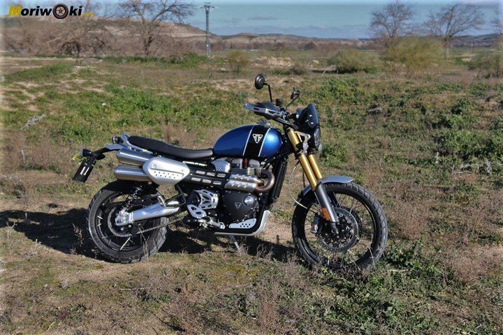 Prueba Triumph Scrambler 1200 XE Perfil derecho