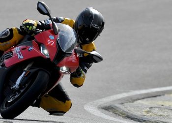 BMW S1000RR prueba Jarama