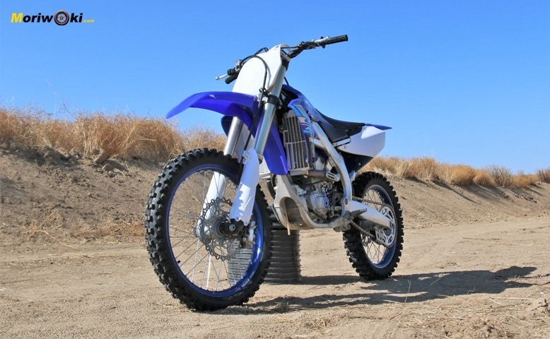 Perspectiva Prueba Yamaha YZF250.