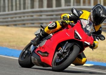 Prueba Ducati Panigale V2 en circuito