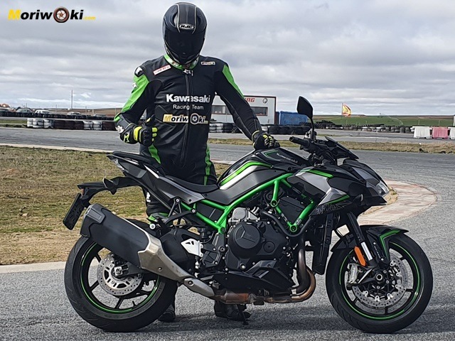 Kawasaki Z-H2 a prueba.