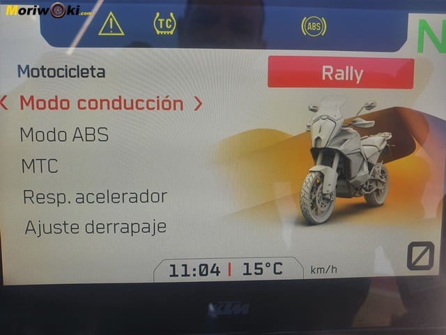 Prueba-KTM-1290-Super-Adventure-R-2021-arena.