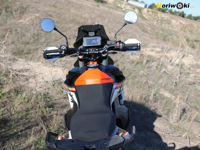 prueba-KTM-890-Adventure-R-posición