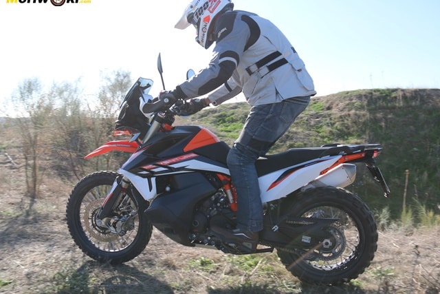 prueba-KTM-890-Adventure-R-evolucionando