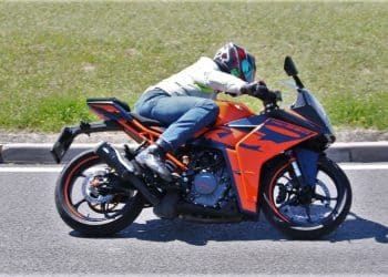 Prueba KTM RC 390 Portada