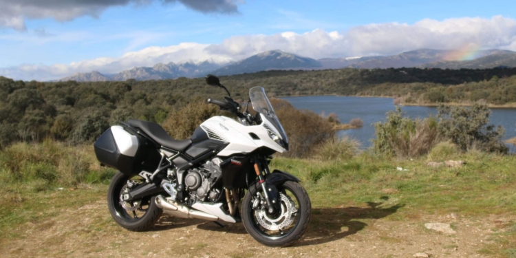 Triumph Tiger 660 Sport a fondo Portada