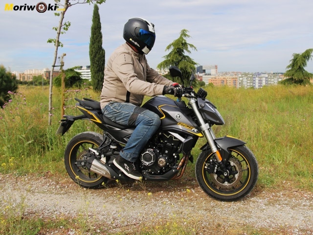 Prueba Voge 525 R Espaciosa